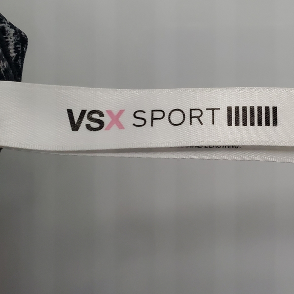 Victorias Secret Sports Bra - Picture 2 of 2